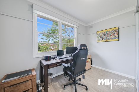 Property photo of 13 Burrawong Crescent Elderslie NSW 2570
