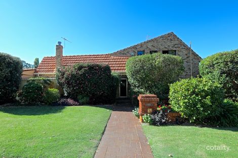 1 Fermoy Cl, Waterford, WA 6152