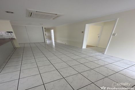 Property photo of 10 Lagoon Court Clinton QLD 4680