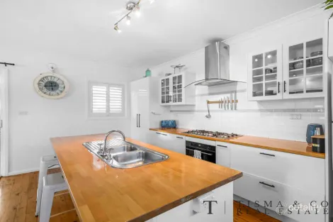 Property photo of 5 Narrawan Street Berkeley NSW 2506