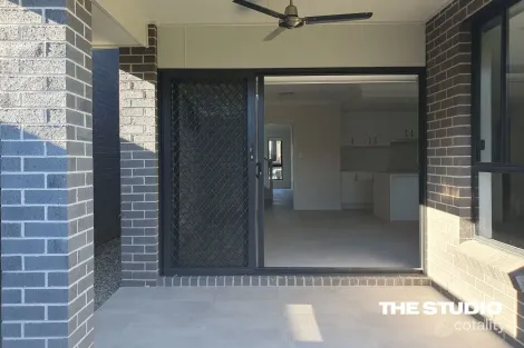Property photo of 8 Bobbs Glade Riverstone NSW 2765