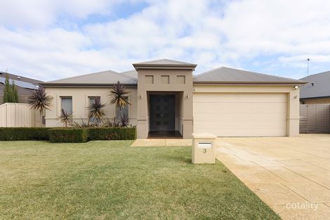 3 Lamont Link, Pearsall, WA 6065