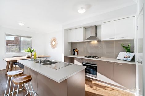 Property photo of 8 Battery Road Point Cook VIC 3030