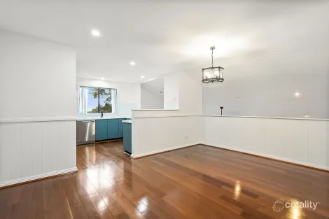 Property photo of 7 Creekrun Cordeaux Heights NSW 2526