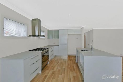 Property photo of 19 Blenheim Avenue Berkeley Vale NSW 2261