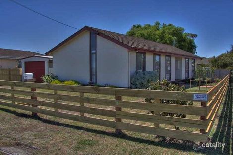 26 King St, Koroit, VIC 3282