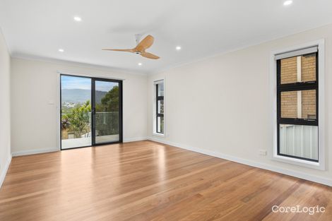 Property photo of 17 Amaroo Avenue Figtree NSW 2525