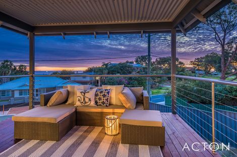 Property photo of 1 Spiers Road Quinns Rocks WA 6030