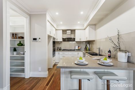 Property photo of 2/5 Marian Court Blackburn VIC 3130