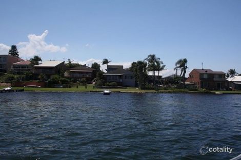 Property photo of 24 Shannon Street Marks Point NSW 2280