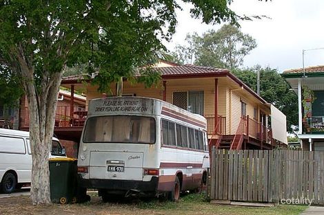 17 Euston St, Wynnum West, QLD 4178