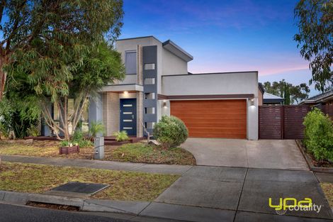 42 Pegasus Rd, Cranbourne West, VIC 3977