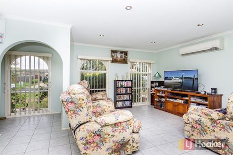 Property photo of 24 Cordelia Crescent Rooty Hill NSW 2766