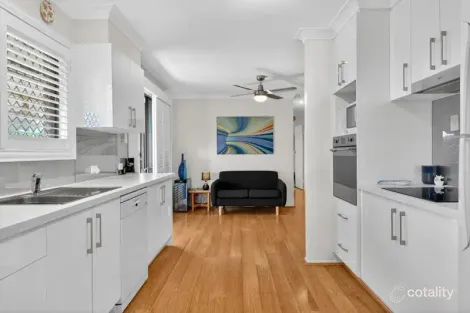 Property photo of 39 Kilburn Street Chermside QLD 4032