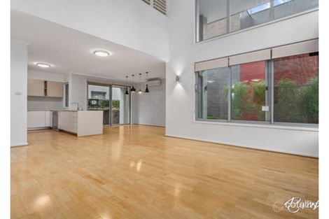 Property photo of 19 Naying Drive Pemulwuy NSW 2145