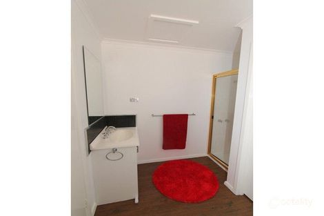 Property photo of 1/11 Corryong Court Alfredton VIC 3350