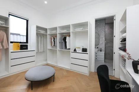 Property photo of 2/1 Cupar Place Greenvale VIC 3059