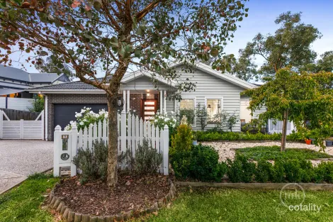 9 Emu Ct, Diamond Creek, VIC 3089