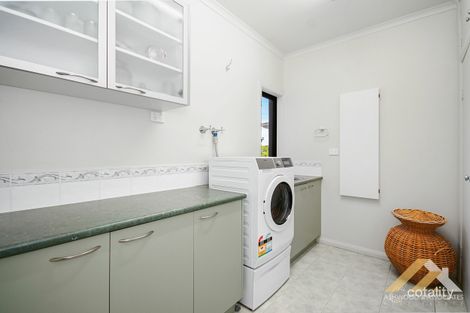 Property photo of 62 Calvert Street Bairnsdale VIC 3875