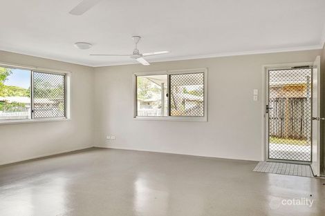 Property photo of 18 Bucas Court Mooroobool QLD 4870