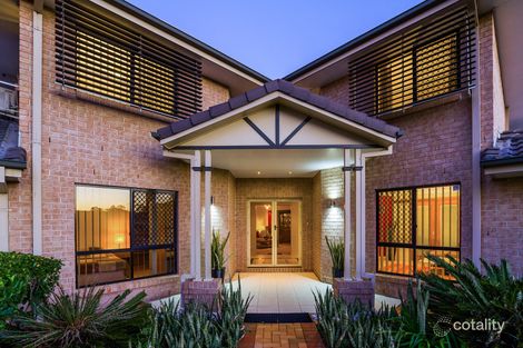Property photo of 3 Picardie Close Mansfield QLD 4122