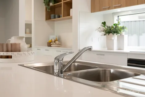 Property photo of 13 Fahey Crescent Appin NSW 2560