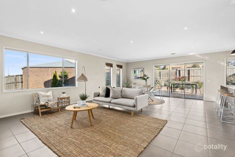 Property photo of 150-152 Rossack Drive Waurn Ponds VIC 3216