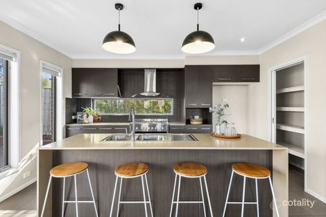 Property photo of 150-152 Rossack Drive Waurn Ponds VIC 3216