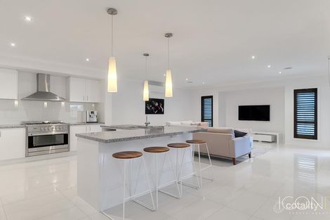 Property photo of 9 Dunluce Drive South Morang VIC 3752