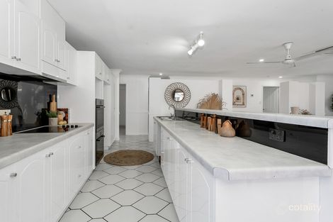 Property photo of 18 George Fordyce Drive Rural View QLD 4740