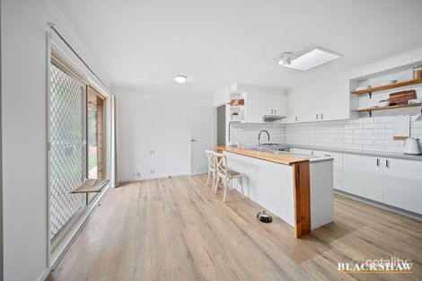 Property photo of 2/3 Winchester Place Karabar NSW 2620