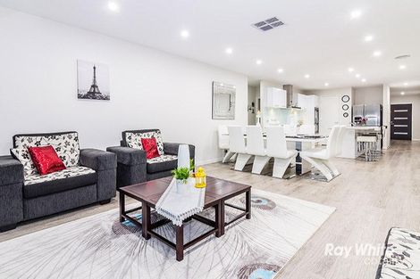 Property photo of 19 Sunline Way Lyndhurst VIC 3975