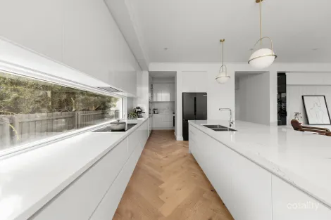 Property photo of 23 Garden Street Box Hill North VIC 3129