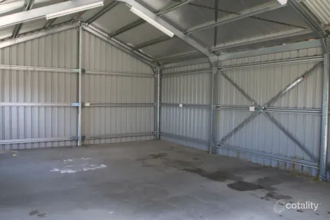 Property photo of 4 Vidler Place Blayney NSW 2799