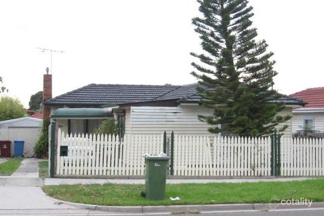 Property photo of 10 Loller Street Springvale VIC 3171