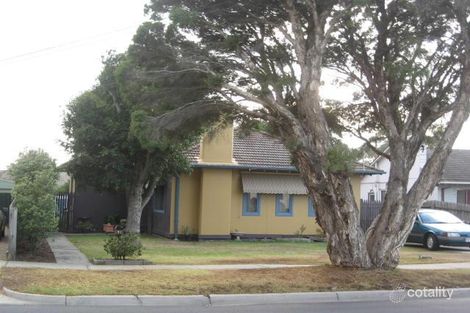 31 Latham Cres, Dandenong North, VIC 3175