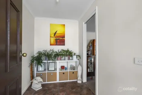 Property photo of 25 Murray Square Apollo Bay VIC 3233