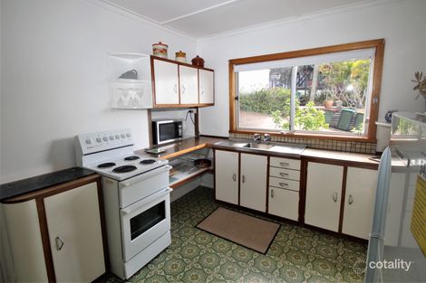 Property photo of 5 Lethbridge Road Elizabeth Beach NSW 2428