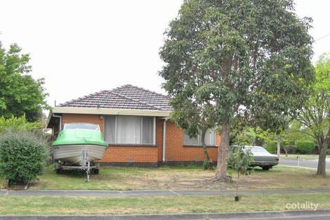 8 Milton Cres, Mulgrave, VIC 3170