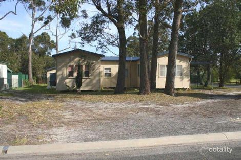 12 Ellmoos Ave, Sussex Inlet, NSW 2540