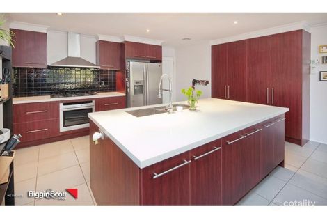 Property photo of 7 Lee Andy Court Ferntree Gully VIC 3156