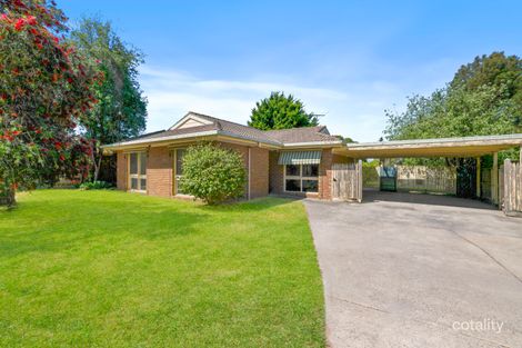 5 Bluegrass Cres, Pakenham, VIC 3810