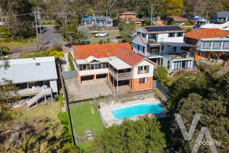 24 Deborah St, Kotara South, NSW 2289