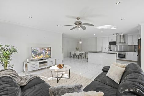 Property photo of 5 Flame Trees Crescent Maudsland QLD 4210
