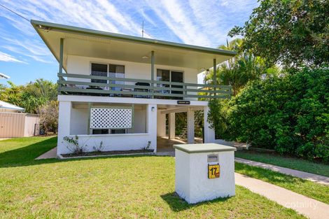 Property photo of 17 The Oaks Road Tannum Sands QLD 4680