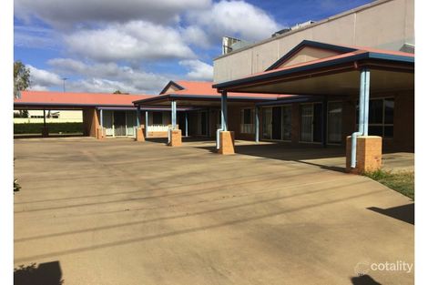 2/12 Esmond St, Emerald, QLD 4720