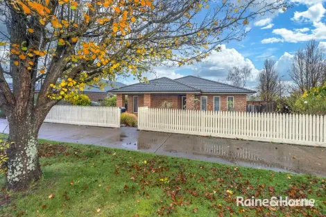 15 CHILDE HAROLD RD, GISBORNE, VIC 3437