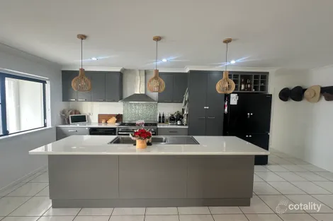 Property photo of 13 Catherine Street Greenmount QLD 4751