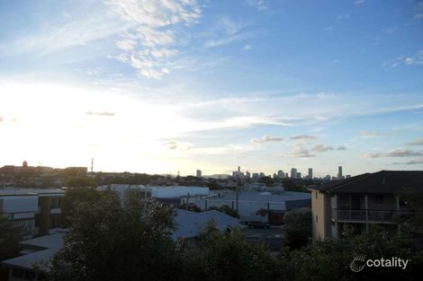 Property photo of 5/11 Mansfield Street Coorparoo QLD 4151