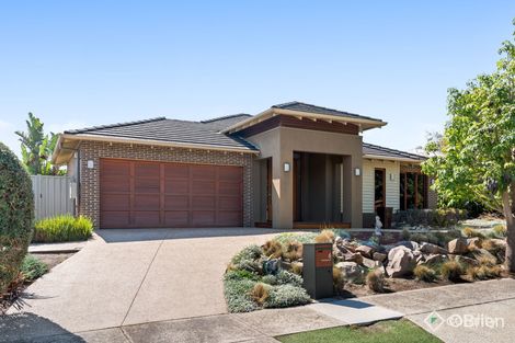 6 Geranium Ct, Berwick, VIC 3806